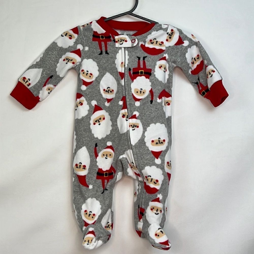 Carter’s Plush Santa Grey and red flannel sleeper Pajamas size 3 months EUC